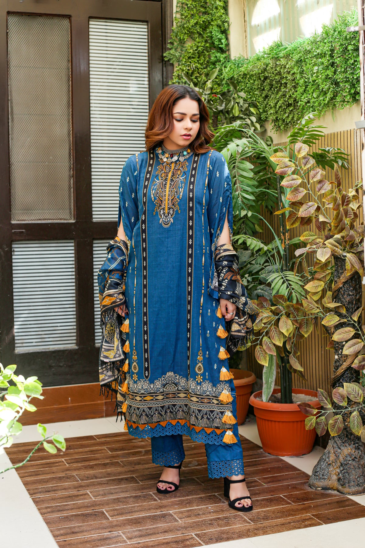 Manha MFDS-B4-MA-02 Cross Slub Lawn Three Piece