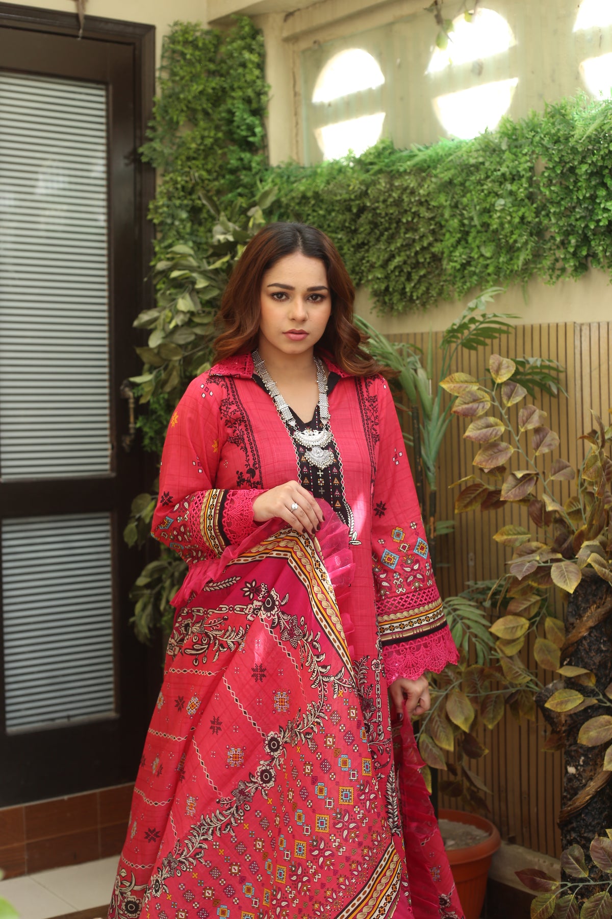 Manha MFDS-B4-MA-03 Cross Slub Lawn Three Piece